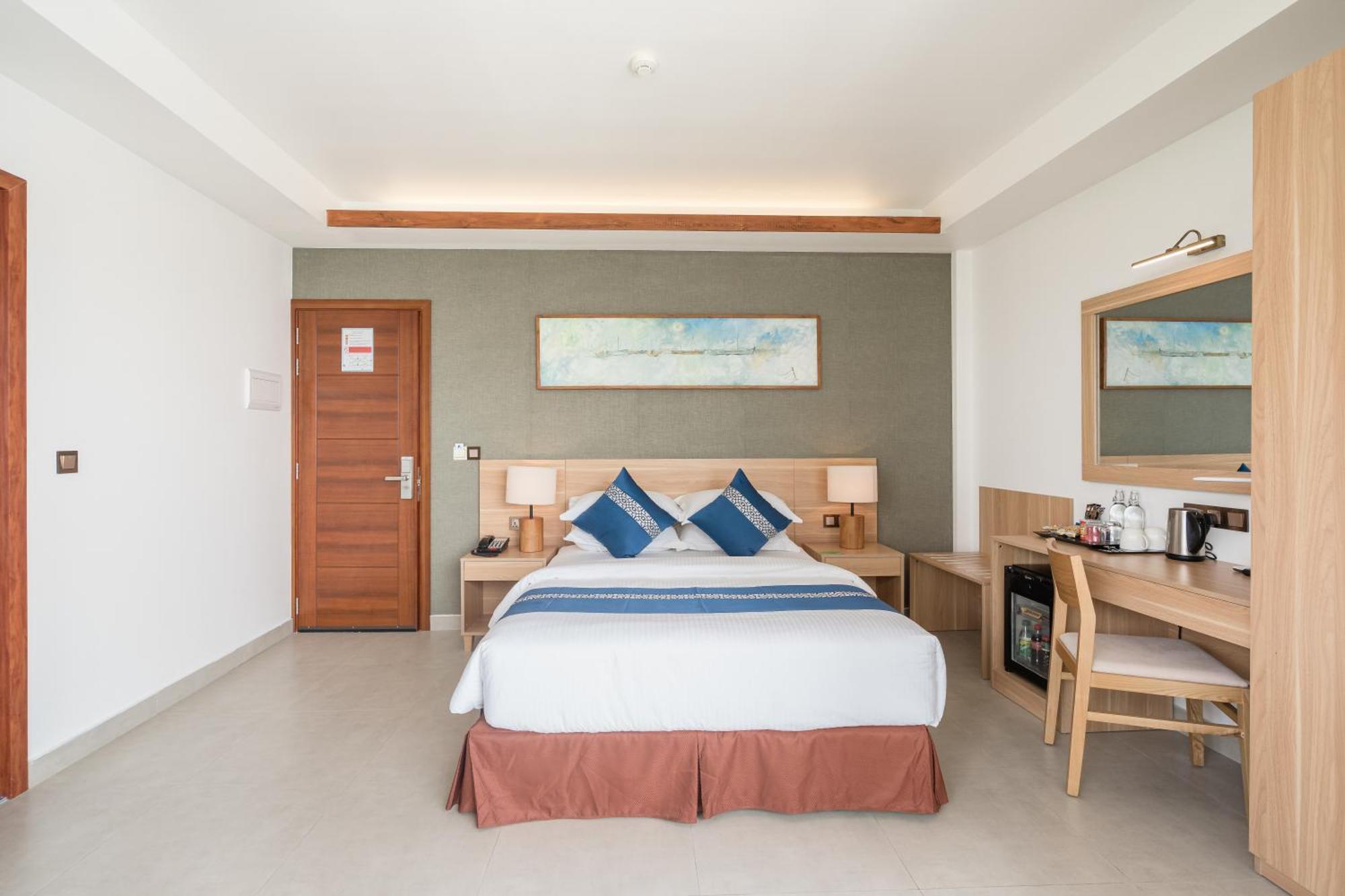 Ayala Oceanview Maldives Otel Gulhi Dış mekan fotoğraf