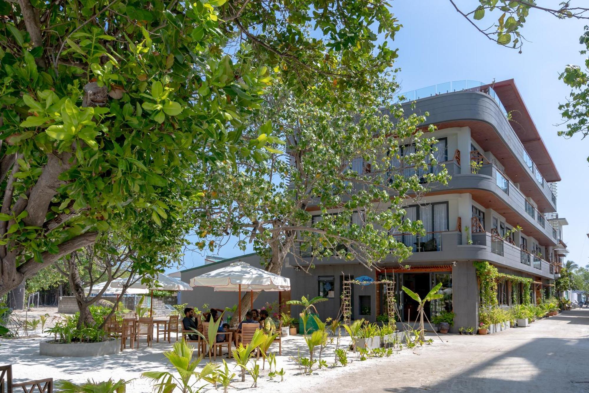 Ayala Oceanview Maldives Otel Gulhi Dış mekan fotoğraf